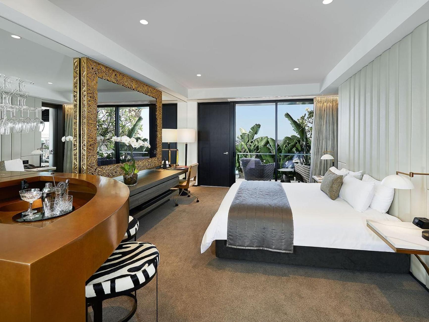 Emporium Hotel South Bank Brisbane Exterior foto A suite at The Standard, East Village