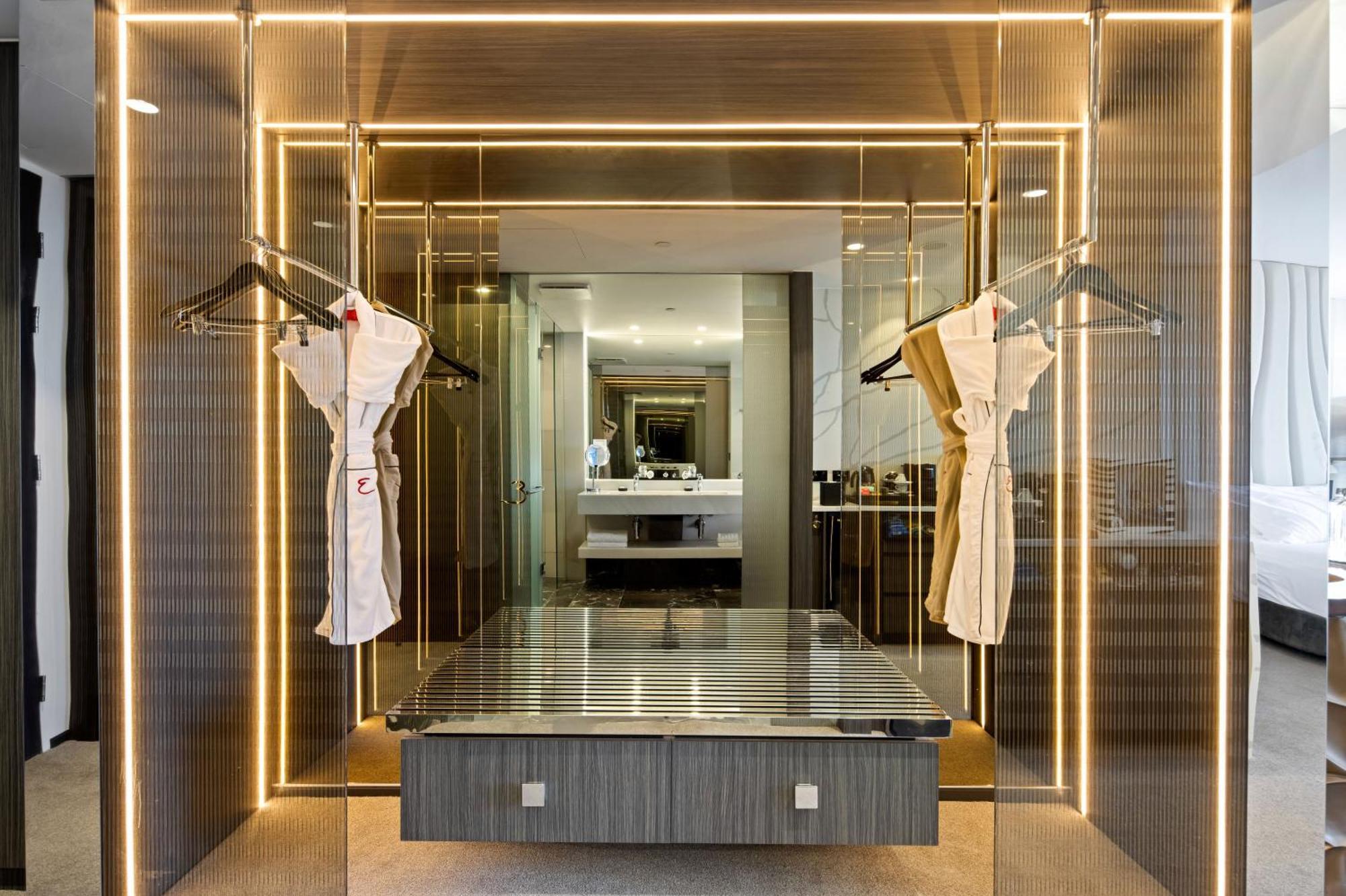 Emporium Hotel South Bank Brisbane Exterior foto A walk-in closet
